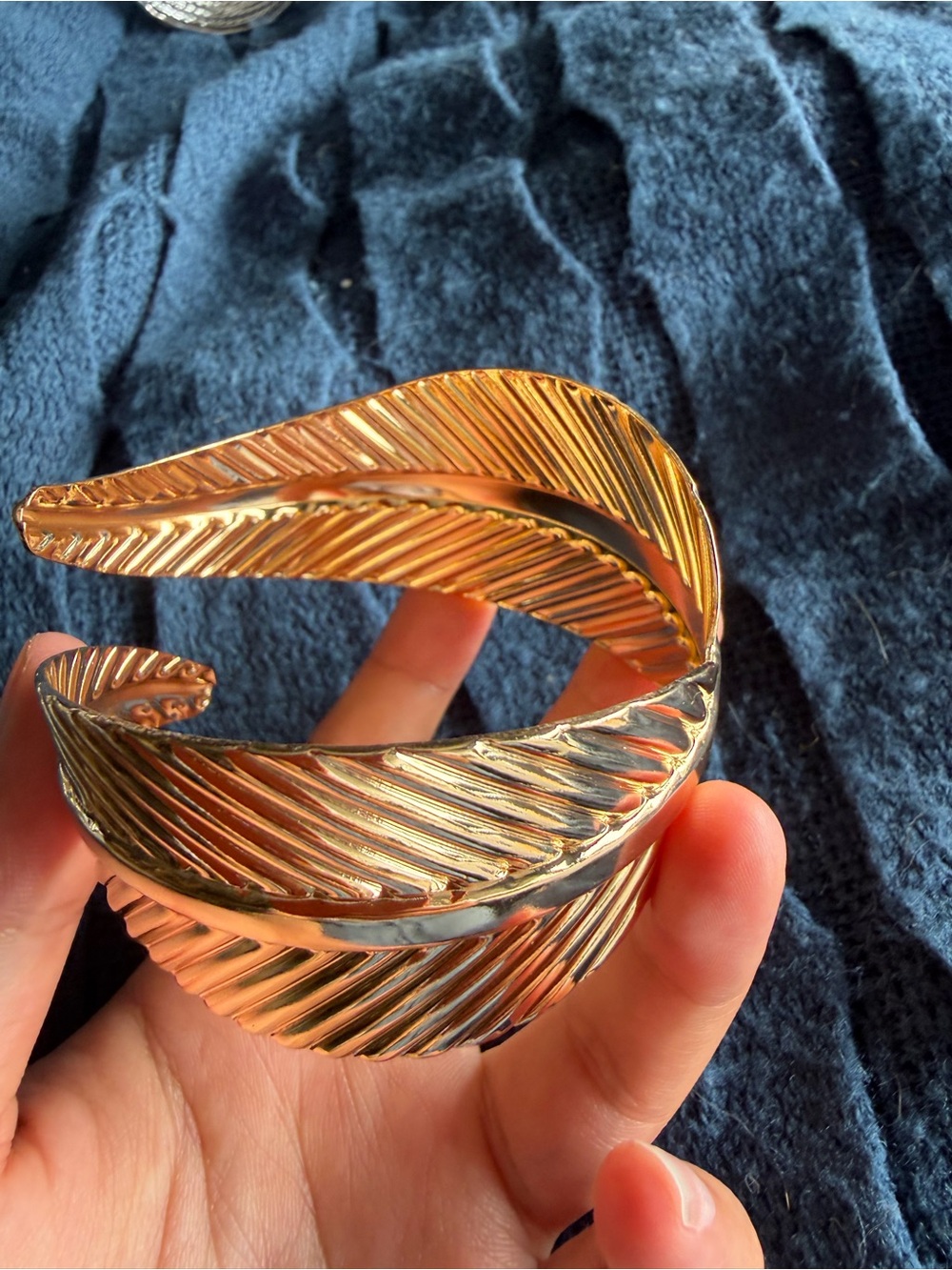 Gold Leaf-Style Open Cuff Bracelet - and Ring Women Jewelry set
